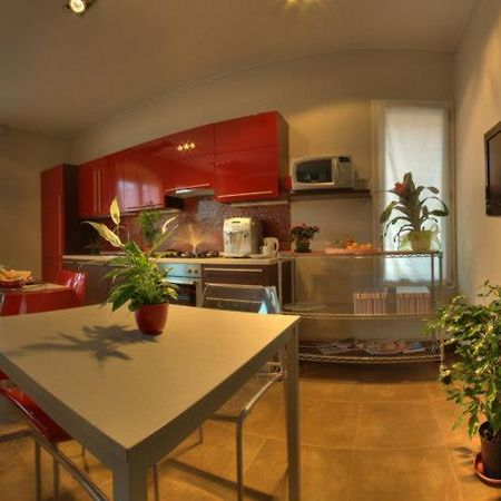 לינה וארוחת בוקר וילה נובה ד'אלבנה Borgo Delle Viole מראה חיצוני תמונה